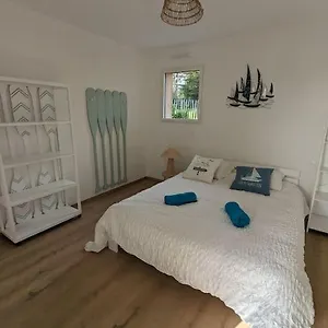 La Bernique Blanche De Vue 4 Personnes Perros-Guirec